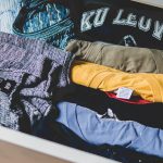 Jak składać ubrania